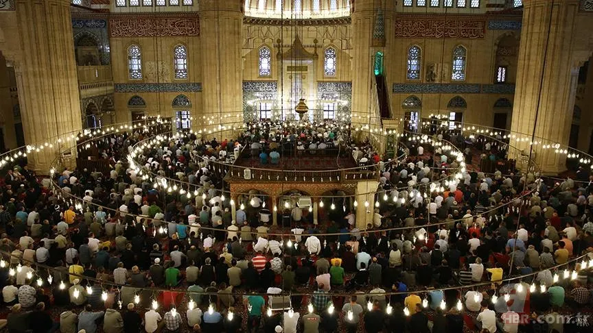 Kabine Toplantısı son dakika: Bayram tatili kaç gün? 2022 Ramazan Bayramı tatili 9 gün oldu mu? Son açıklamalar... 12