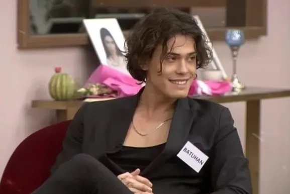 Kısmetse Olur Batuhan kimdir, kaç yaşında? Kısmetse Olur Batuhan Boz ne iş yapıyor?