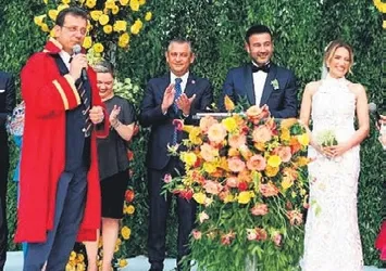 Eski Beşiktaş Belediye Başkanı Rıza Akpolat'tan vurgun parasıyla 1 milyon dolarlık yüzük!