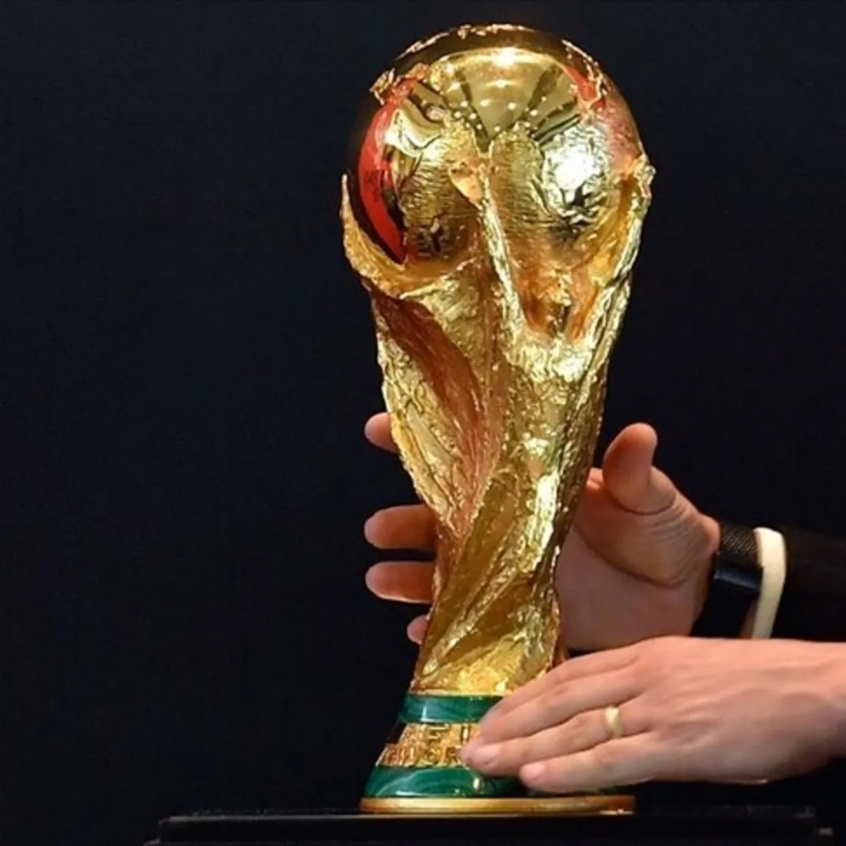 Savaşın ardından Brezilya'da futbol şöleni!