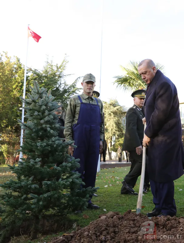 Başkan Erdoğan İstanbul İkmal Maliye Okulu ve Eğitim Merkezi Komutanlığı'na fidan dikti 9