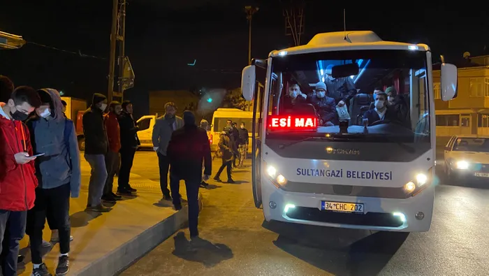 Son dakika: İETT’den ‘sefer’ çilesi! AK Partili belediye vatandaşın imdadına yetişti