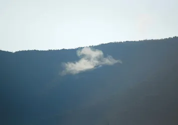 Zeytin Dalı'nda teröristlere bomba yağıyor