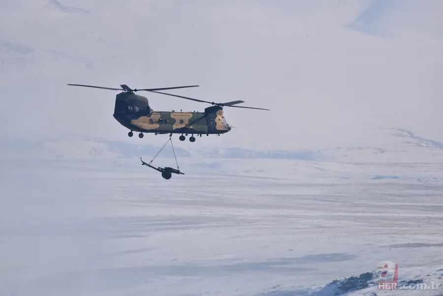 Eksi 19 derecede tam isabet! Kars'ta hedefler vuruldu | İnsansız zırhlı muharebe aracı sahnede 10