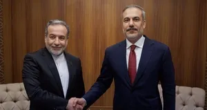 Bakan Fidan’dan İTT temasları! İranlı Erakçi ile görü