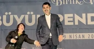 Bakan Kurum’un down sendromlu gençle yürekleri ısıtan anları!