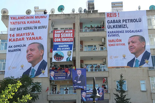 baskan-recep-tayyip-erdogandan-ak-parti-mardin-mitinginde-kritik-aciklamalar-hdpye-ulkemizi-boldurtmeyecegiz-1683738472543.jpg Başkan Recep Tayyip Erdoğan’dan AK Parti Mardin Mitingi’nde kritik açıklamalar: HDP'ye ülkemizi böldürtmeyeceğiz! - 11