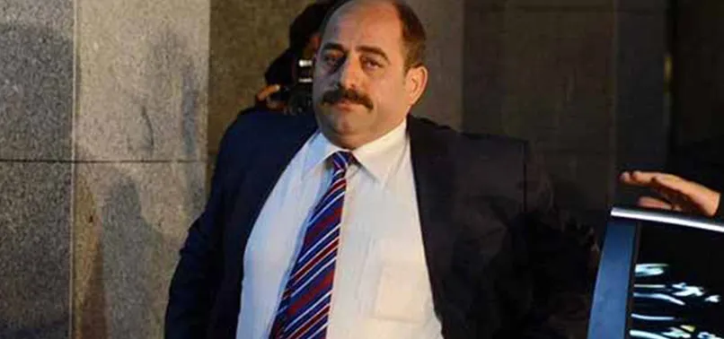 FETÖ'cü Zekeriya Öz'ün kasası olduğu iddia edilen avukat Tayfun Aktaş'ın yakınlarından gazetecilere tehdit