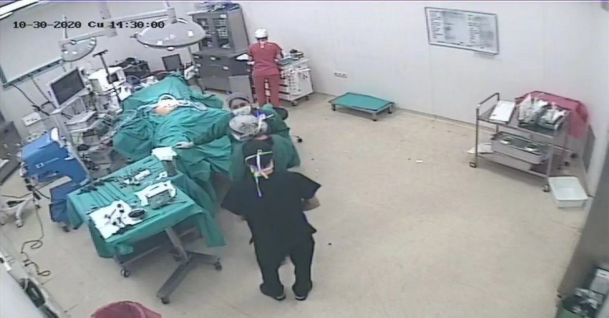 İzmir'de şok anı! Depreme ameliyatta yakalandılar