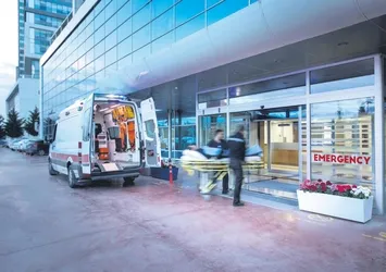 Özel hastanelerde standart fiyat dönemi! Yönetmelik sil baştan değişti