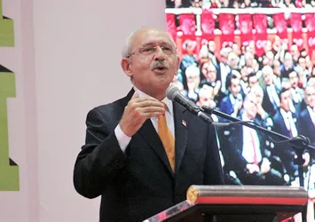Kılıçdaroğlu’na Tekirdağ’da pankartlı tepki