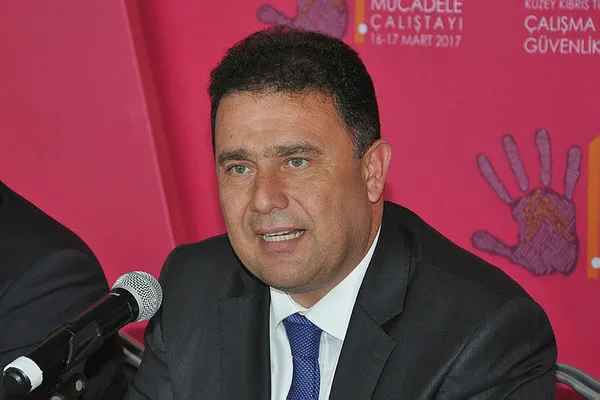 ersan-saner-kimdir-kac-yasinda-nereli-kktc-basbakani-ersan-saner-biyografisi-1634736793025.jpg Ersan Saner kimdir, kaç yaşında, nereli? KKTC Başbakanı Ersan Saner biyografisi! - 1