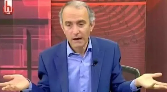 1661675719229.jpg CHP'nin fonladığı Halk TV'nin patronu Cafer Mahiroğlu'na ait kaçak villada yıkım! Ekrem İmamoğlu kalkanı da durduramadı - 9