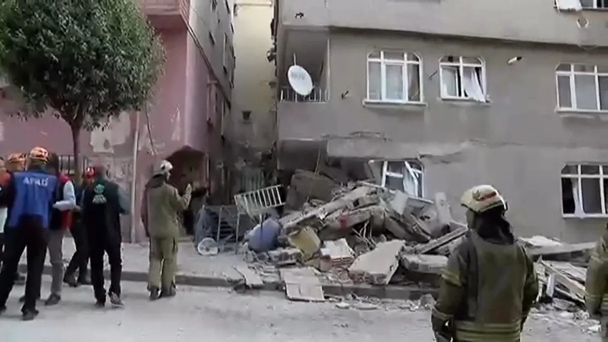 İstanbul Bahçelievler'de 7 katlı bina kısmen çöktü! Deprem riski ve ulusal tehdit...