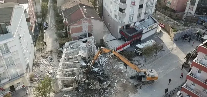 Gebze'de 4 kişiyi hayattan koparan binanın enkazı kaldırılıyor