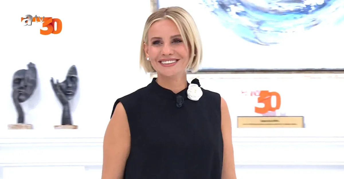 Esra Erol 22 Eylül Cuma yayın izle