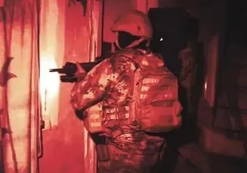 81 ilde Çember-13 Operasyonu! 3 bin 675 firari enselendi