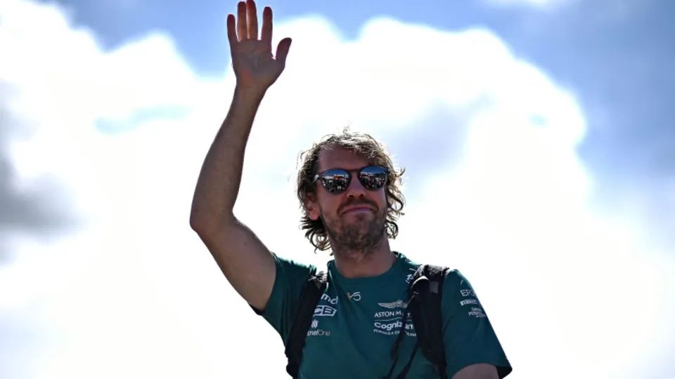 Sebastian Vettel sezon sonunda emekli olacağını açıkladı