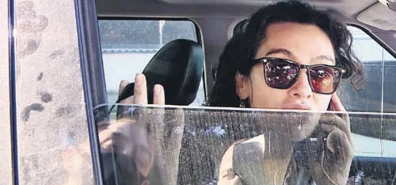 Birce Akalay'dan gazetecilere anlamsız tepki!