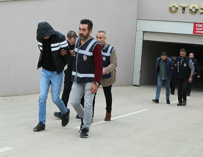 Jigolo tuzağı! Şikayetler yeniden yükselişe geçti: Polise gitmeye korkuyorum - 8