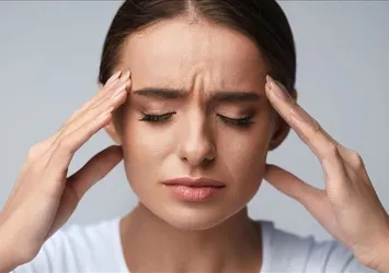 Baş ağrınızın sebebi sinüzit olabilir!
