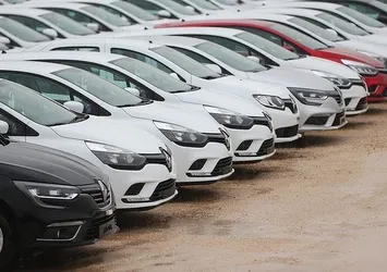 ÖTV DÜZENLEMESİ FİYATLARI DÜŞÜRDÜ! Dacia'dan 58 bin TL'ye varan indirim! Hyundai, Renault, Ford liste fiyatları...
