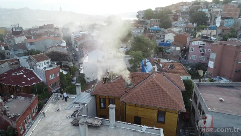 Fatih'te korkutan yangın! İki katlı otelde büyük panik 5