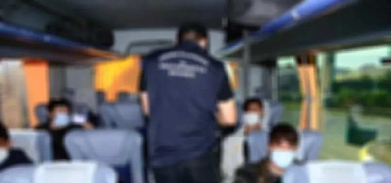 TEM'de durdurulan otobüste yakalandılar! 16 kişi...