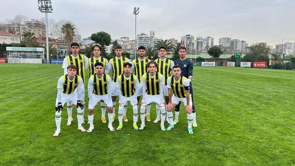 galatasaray-ile-fenerbahce-arasindaki-super-kupa-finalini-yonetecek-hakem-belli-oldu-1712228445238.jpeg Galatasaray ile Fenerbahçe arasındaki Süper Kupa finalini yönetecek hakem belli oldu! - 3