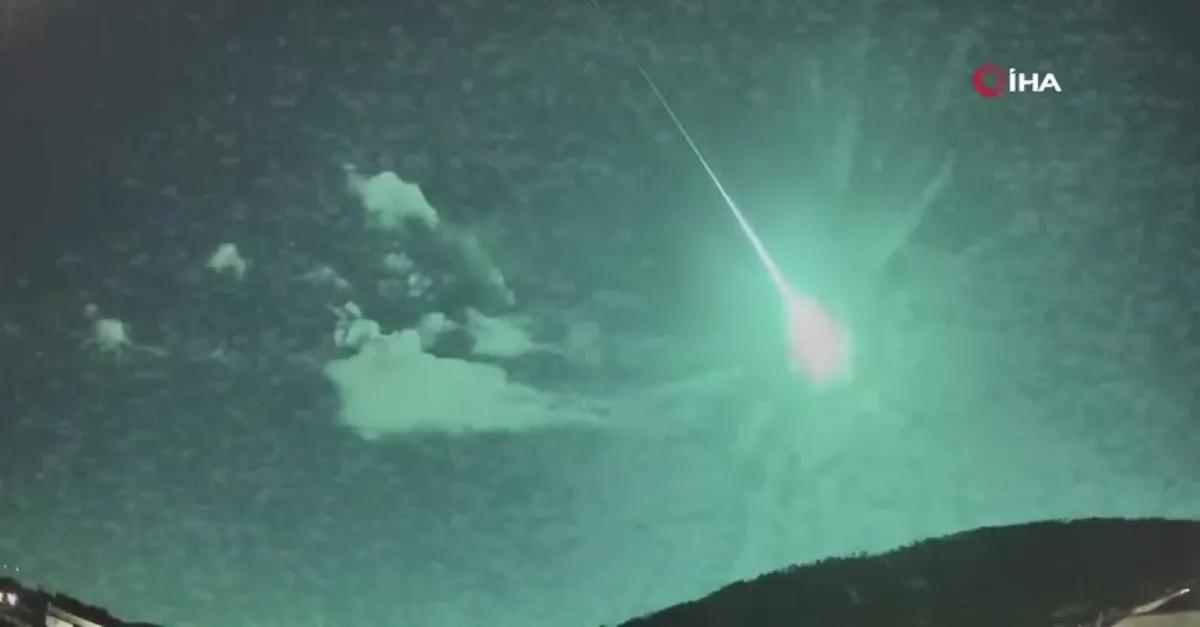 Geceyi aydınlattı! Görenler hayrete düştü