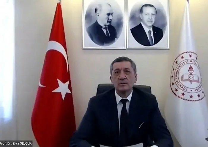 Son dakika: Milli Eğitim Bakanı Ziya Selçuk’tan yüz yüze eğitim açıklaması: Yeni bir döneme başlıyoruz