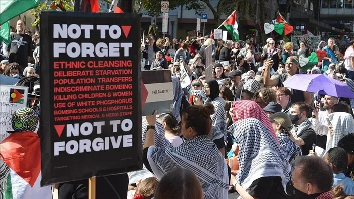 1720454086083.jpeg Avustralya'da Filistin'e destek veren öğrencileri tespit etmişlerdi! Melbourne Üniversitesine inceleme - 1