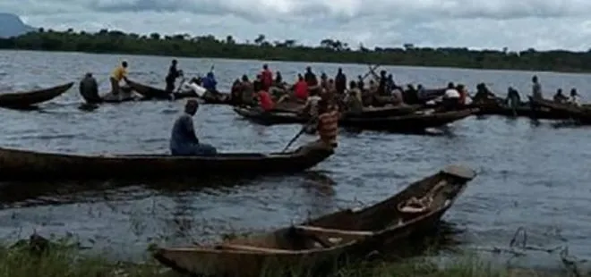 Kongo Demokratik Cumhuriyeti’nde kanolar battı: 40 ölü
