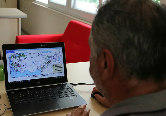 Deprem bilimci uyardı: Akdeniz’in taban su ısısı yükseldi bu hararetler depremi tetikleyecektir - 1