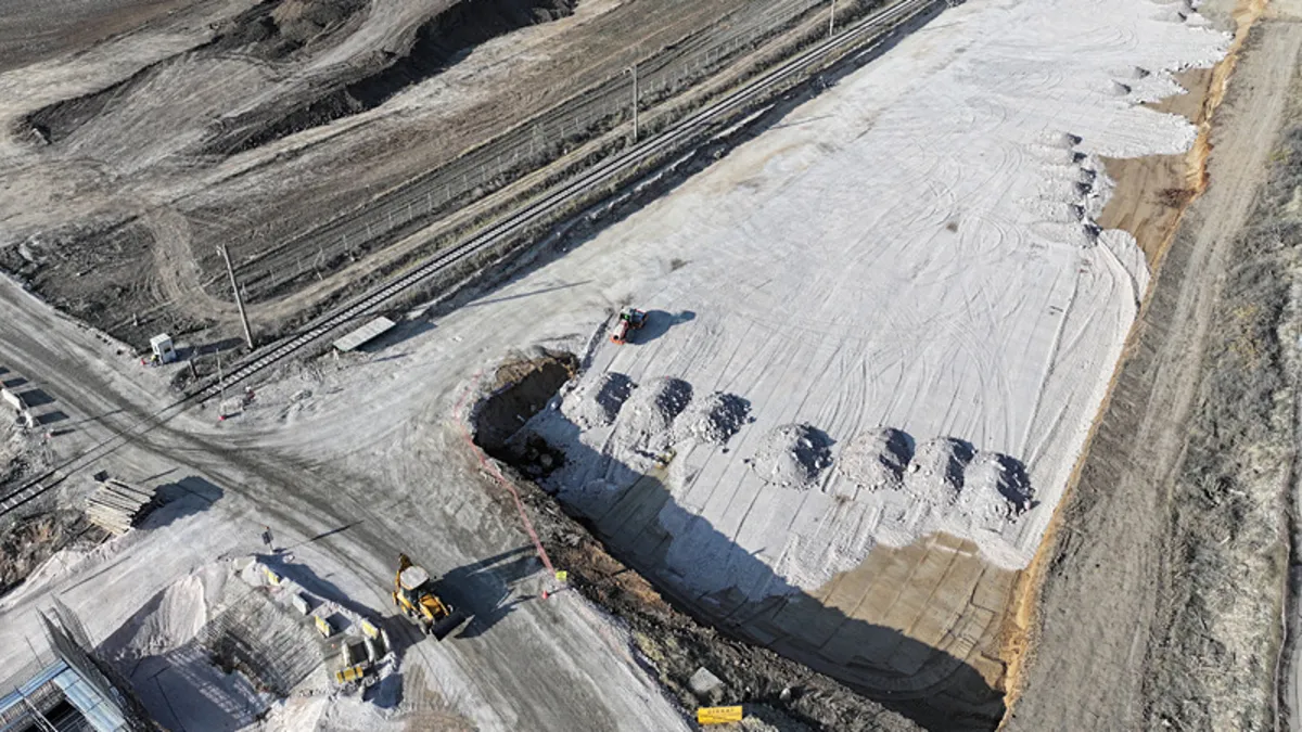 İstanbul ile Edirne'yi bağlayacak tren yolu hattında yoğun çalışma