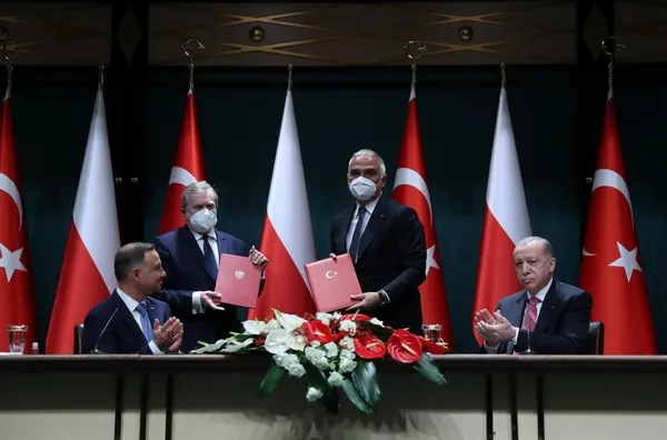 Son dakika: Başkan Erdoğan ile Polonya Cumhurbaşkanı Andrzej Sebastian Duda'dan flaş açıklamalar - 5
