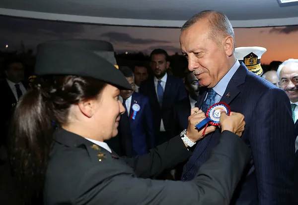 Başkan Erdoğan’dan açık mesaj: Halkın alın terini Kandil’e gönderenlere biz seyirci kalamayız! - 2