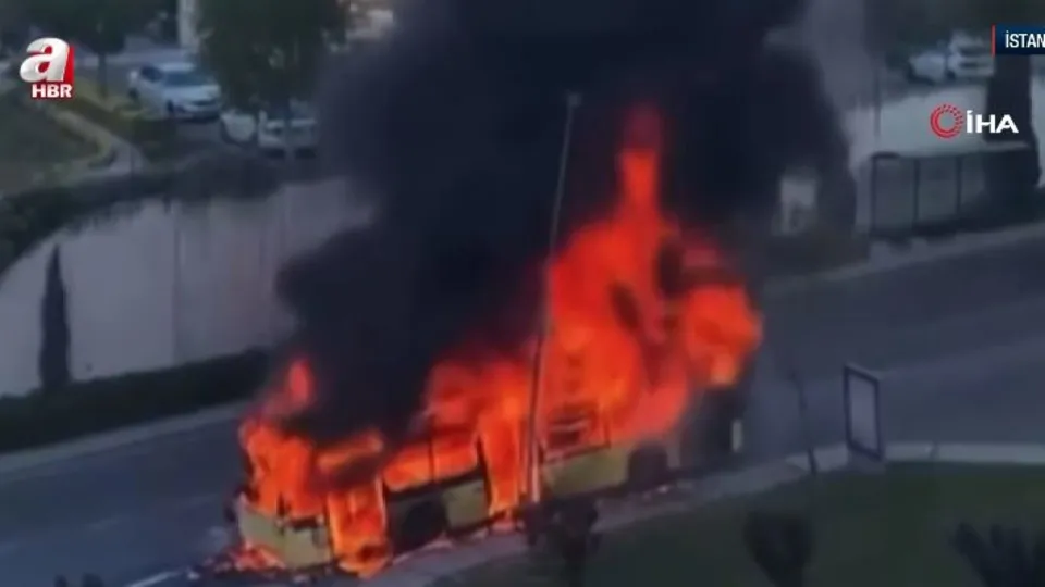 İETT otobüsü alev alev yandı!
