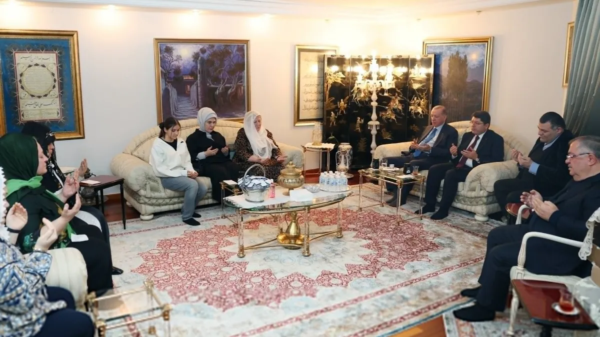 Başkan Erdoğan'dan vefat eden AK Partili İyimayalı'nın ailesine ziyaret!