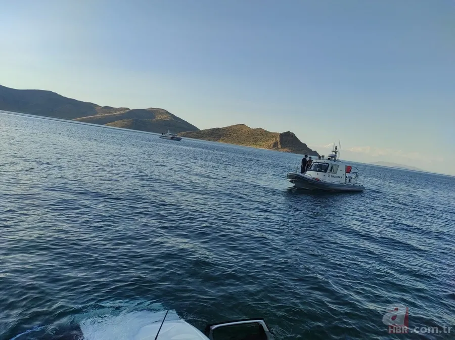 Van'da otomobil göle uçtu! Korkunç kazda 2 kişi can verdi 5