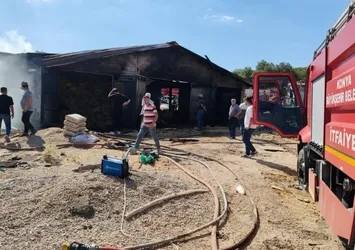 Konya'da ahır yangınında büyük zarar! 6 hayvan telef 10 ton saman kül oldu