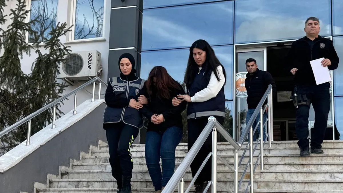 Yenidoğan bebeğe şiddet uygulayan hemşire tutuklandı