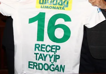 Cumhurbaşkanı Erdoğan'a '16' numara hediye