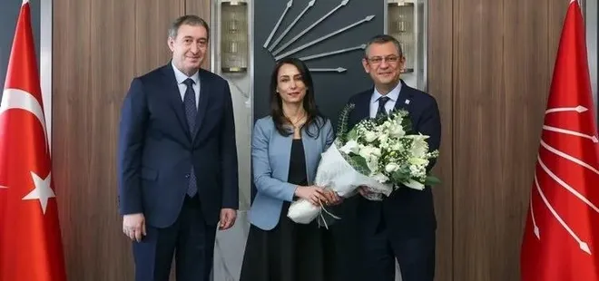 İşte CHP ile DEM arasındaki ’Kandil uzlaşısı’nın belgesi! Mersin mitinginde Öcalan sloganları!