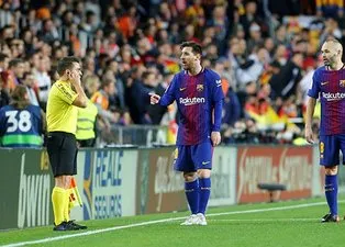 Valencia - Barcelona maçında hakem skandalı!