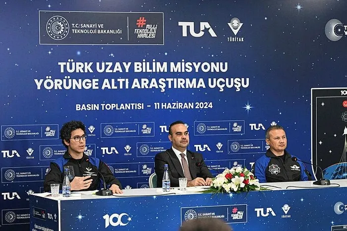 Türkiye’nin 2. uzay yolculuğu tamamlandı! Bakan Mehmet Fatih Kacır ve astronot Tuva Cihangir Atasever’den flaş açıklamalar
