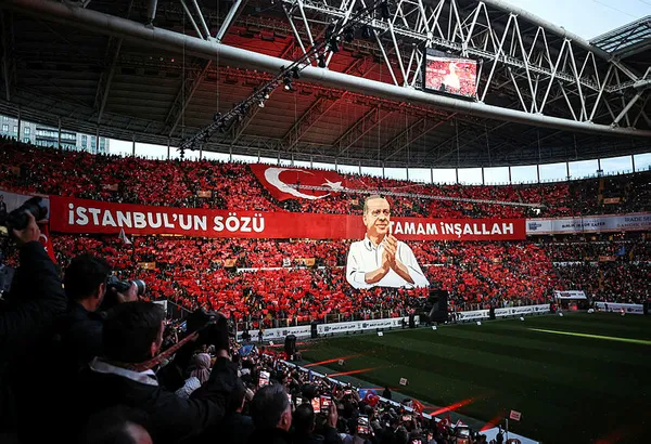 AK Parti İstanbul İl Başkanı Osman Nuri Kabaktepe: Yeni hedefimiz 4,5 milyon hane!