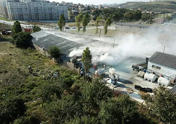 İstanbul'da fabrikada patlama!