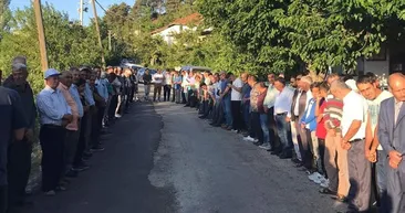 400 yıllık bayramlaşma zinciri! Çameli’nde Bayrak Halkası geleneği yaşatılıyor