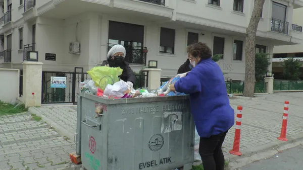 1614499830728.jpg CHP'li seçmen topladığı çöpleri ne yaptı? - 4